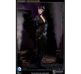 DC Comics Action Figure 1/6 Catwoman 30 cm